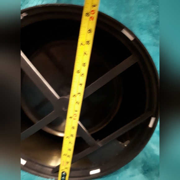 Bedroom or Powder room pedal bin - Picture 11 of 11